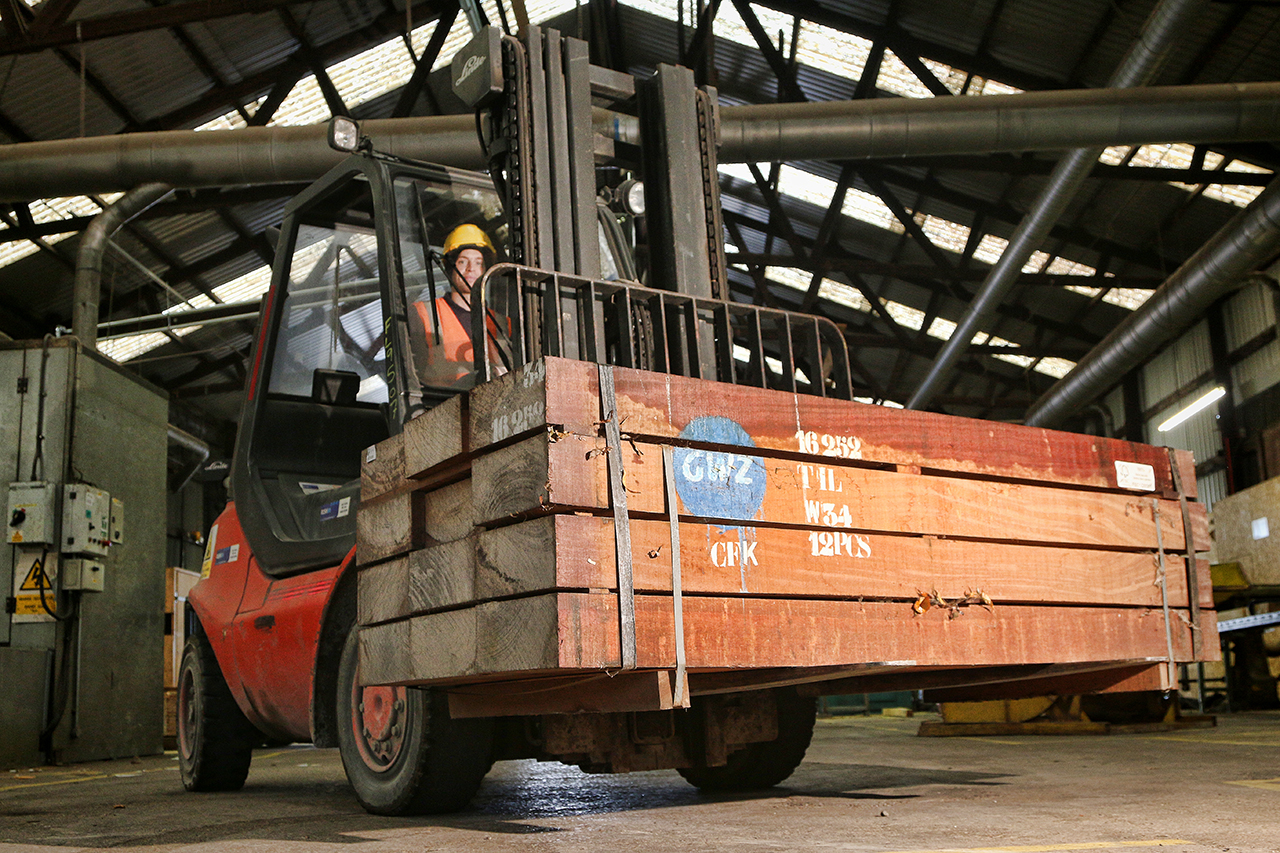 Jamie Taylor, Track Mill Operative